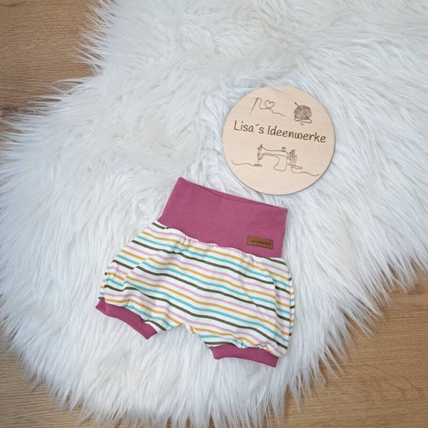 Kurze Hose, Größe 56