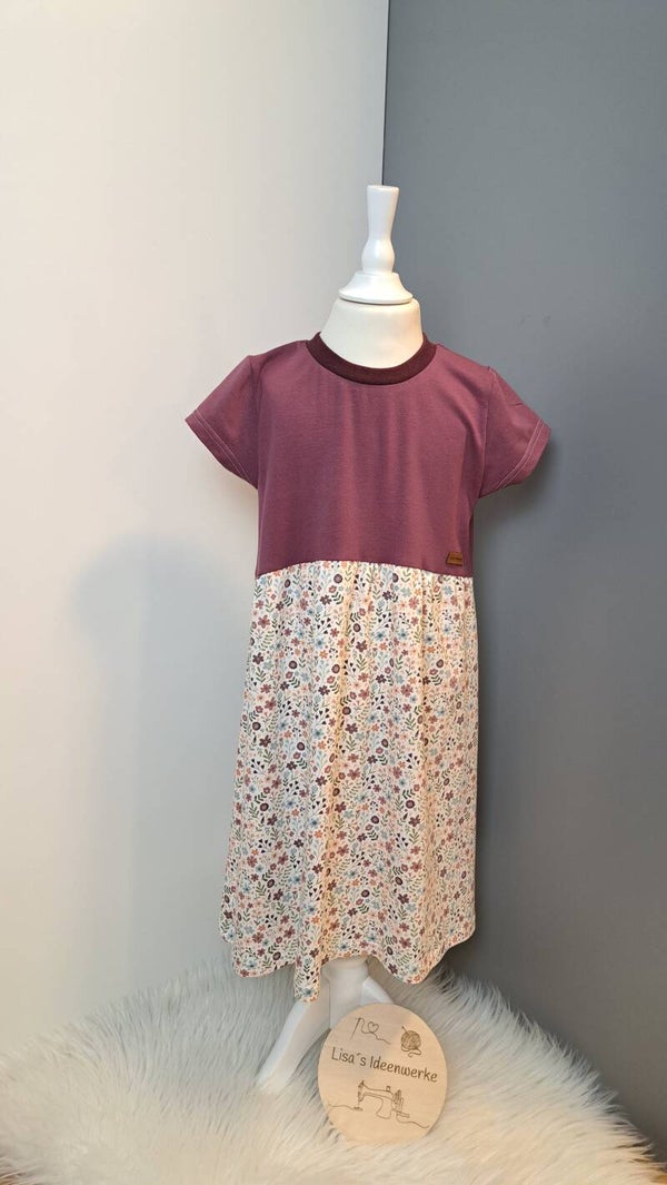Kleid, Größe 128