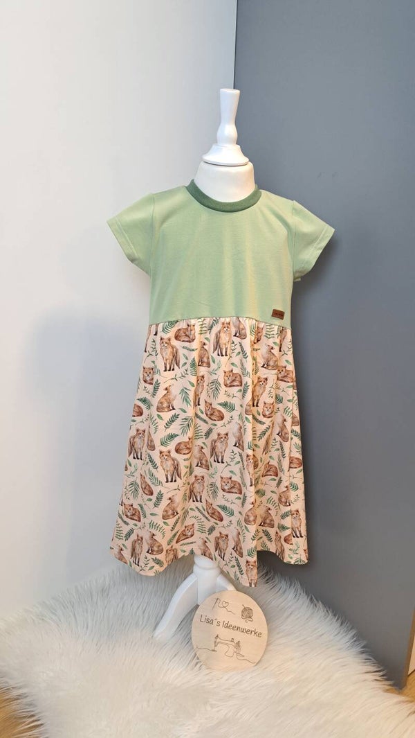 Kleid, Größe 122