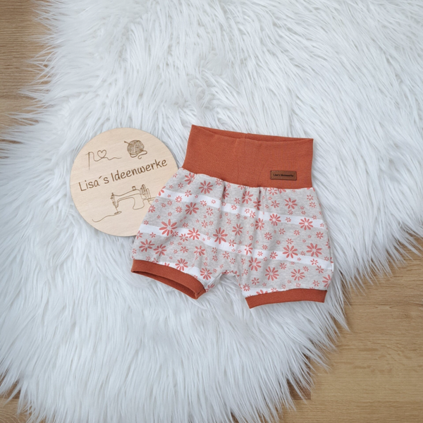 Kurze Hose, Größe 68