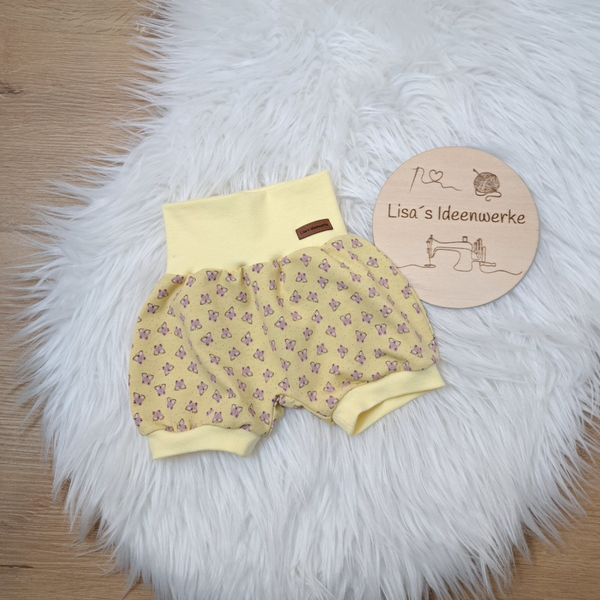 Kurze Hose, Größe 68