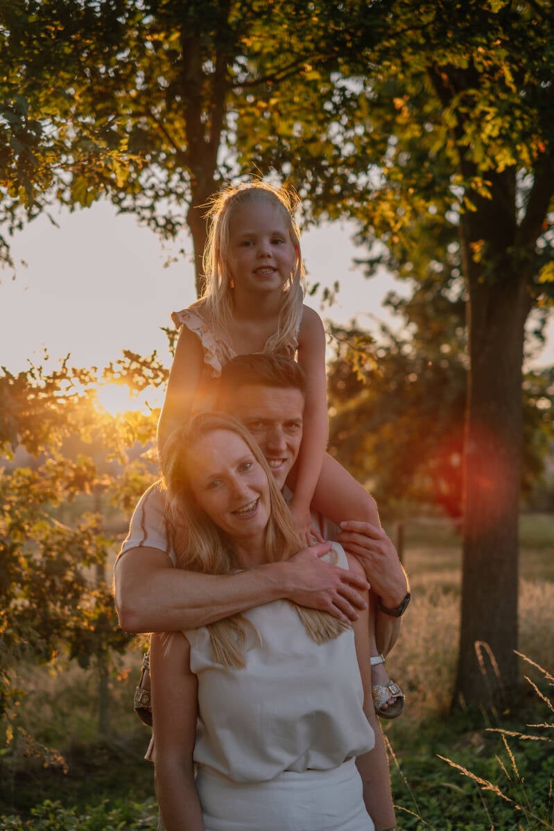 familieshootsunsetwesterlo-69-standard.jpg