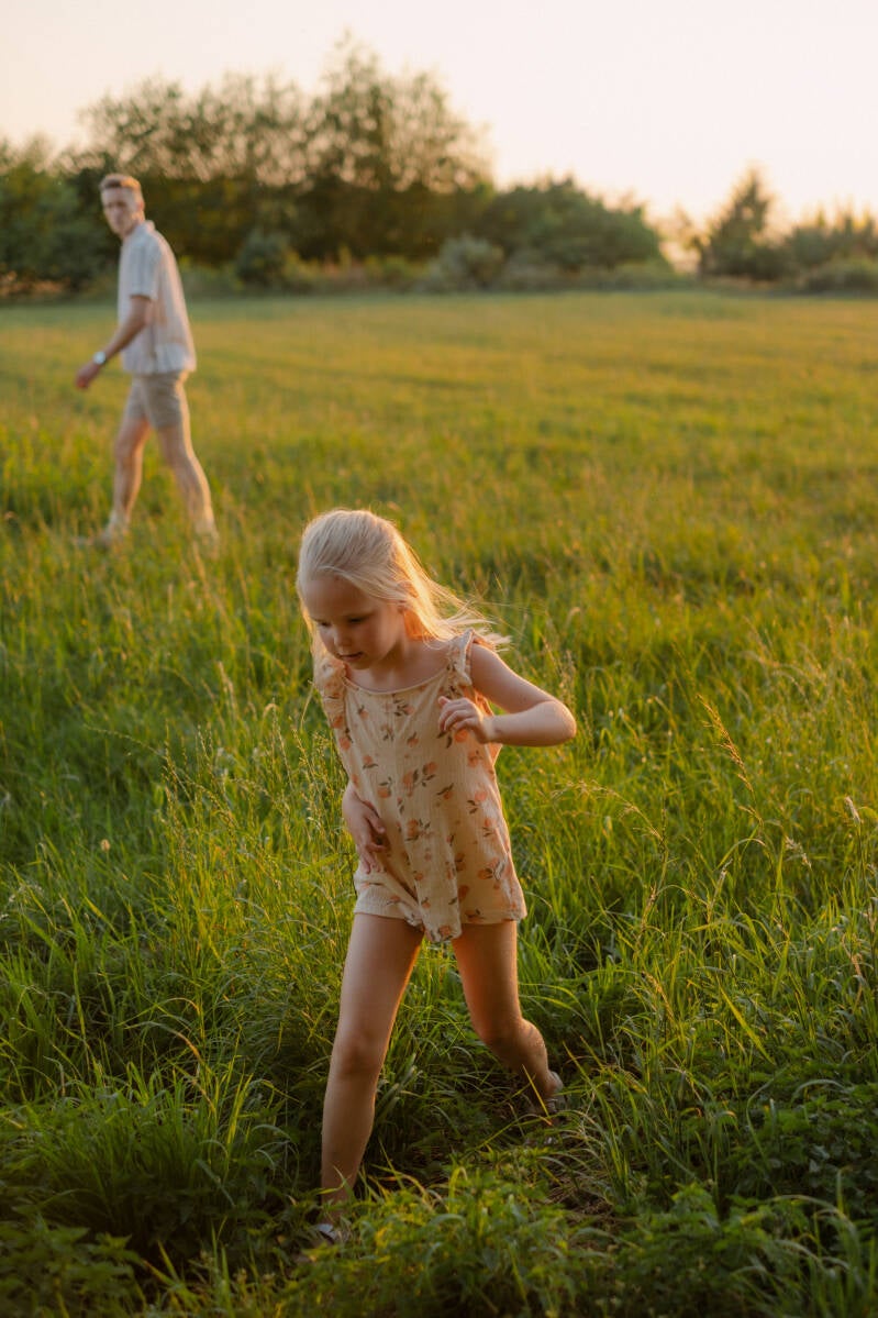 familieshootsunsetwesterlo-74-standard.jpg