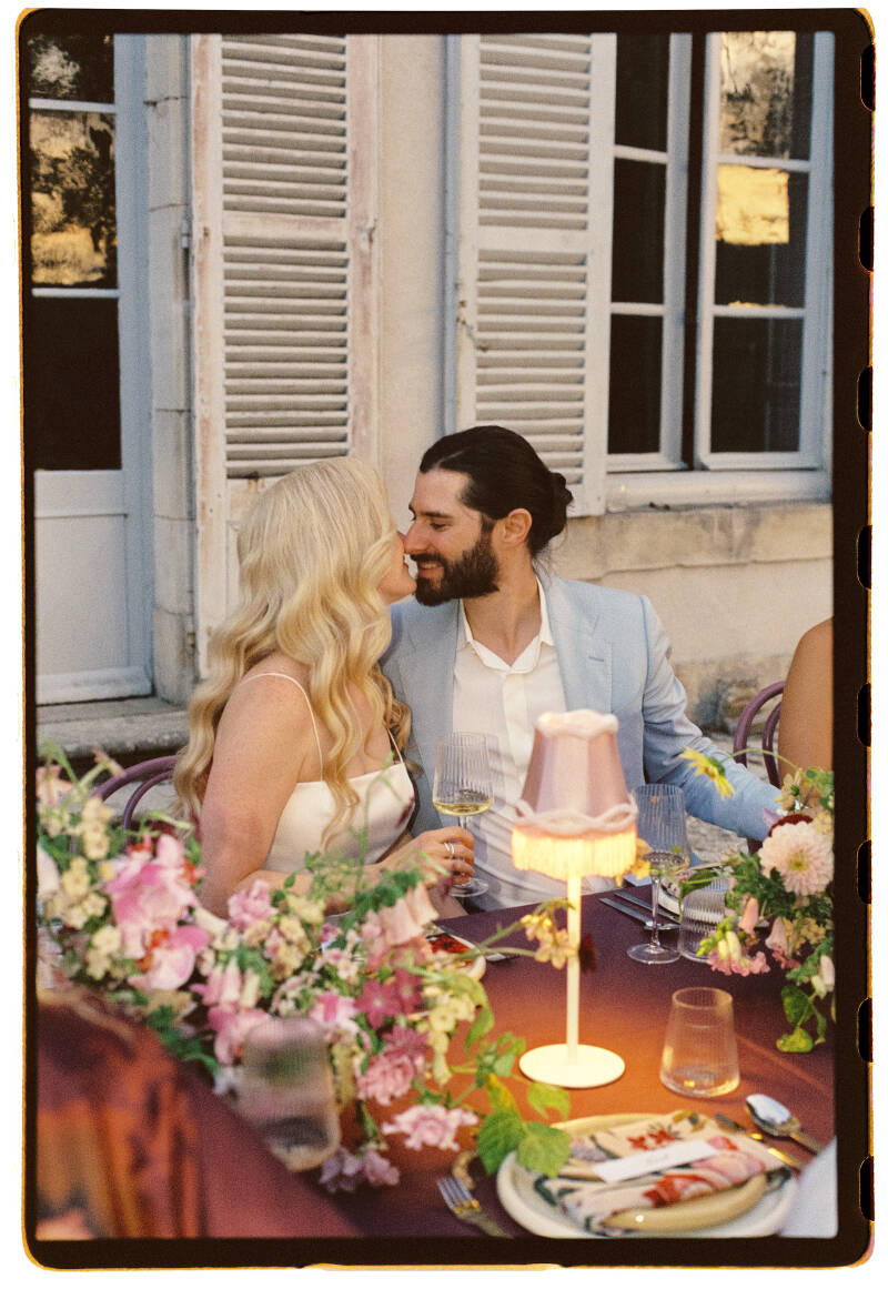 lenvie_film_castle_france_wedding-197-standard-zlq4t0.jpg