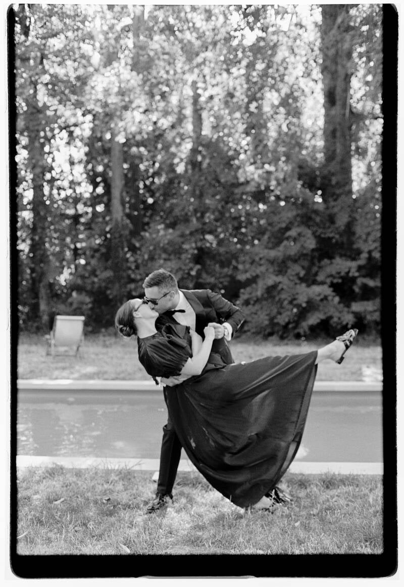 lenvie_film_castle_france_wedding-224-standard.jpg