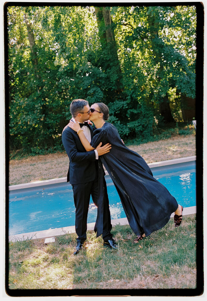 lenvie_film_castle_france_wedding-240-standard.jpg