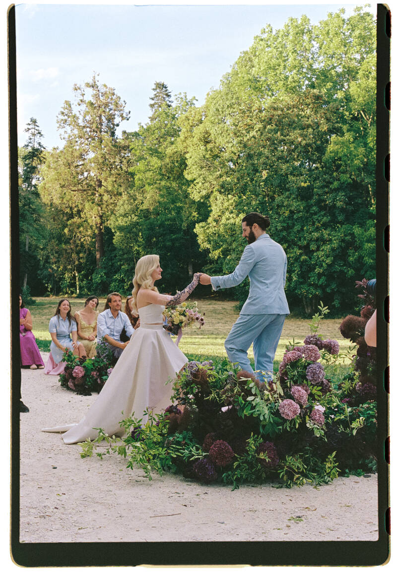 lenvie_film_castle_france_wedding-304-standard.jpg