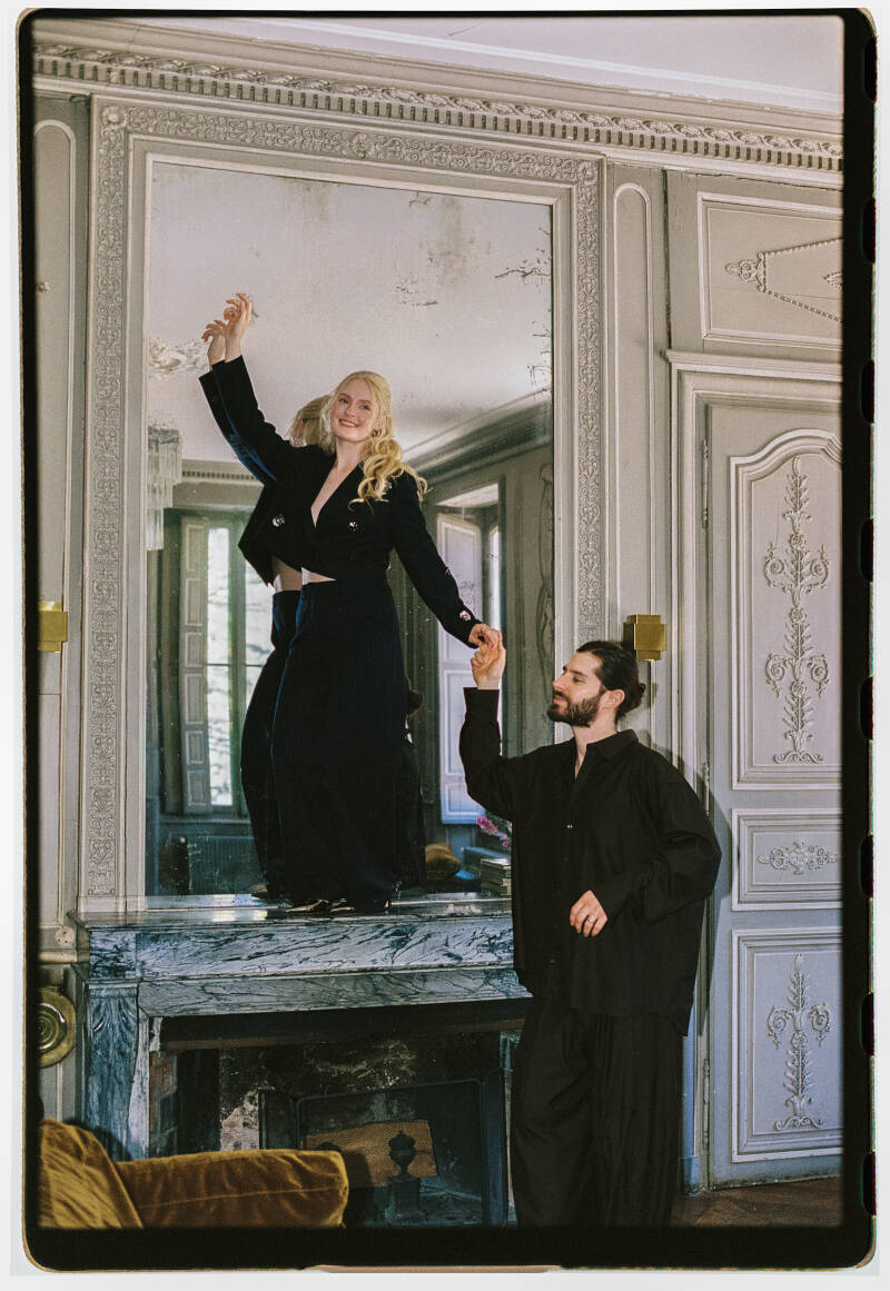 lenvie_film_castle_france_wedding-305-standard.jpg