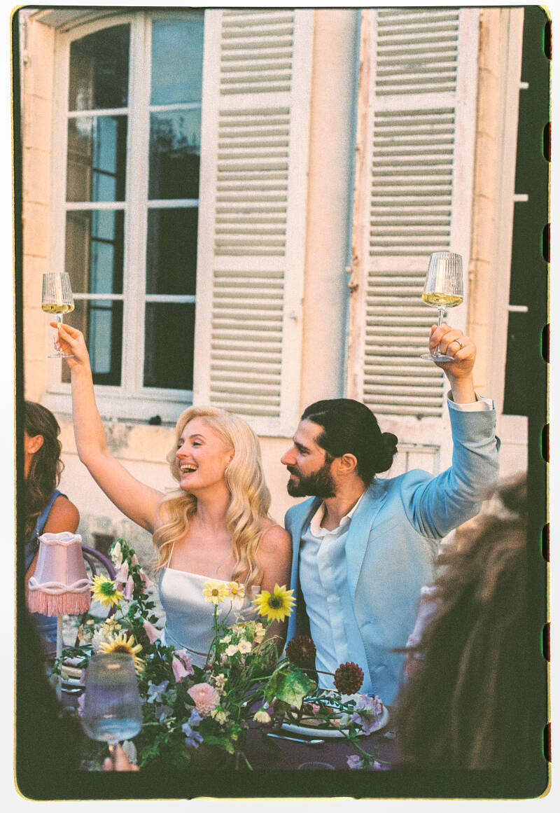lenvie_film_castle_france_wedding-316-standard.jpg