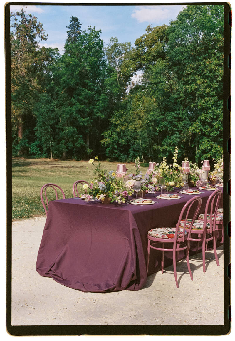 lenvie_film_castle_france_wedding-419-standard.jpg