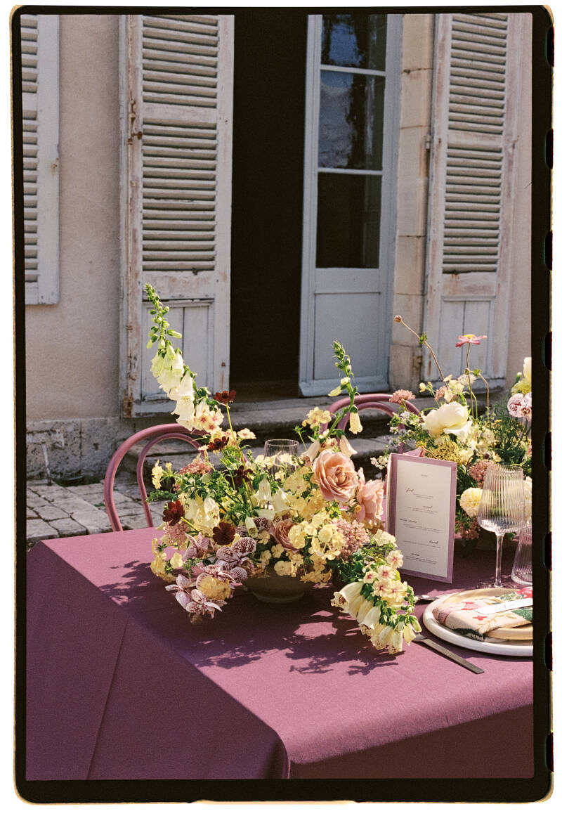 lenvie_film_castle_france_wedding-420-standard.jpg