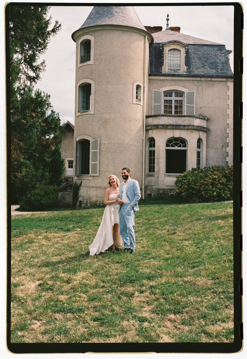 lenvie_film_castle_france_wedding-439-standard.jpg