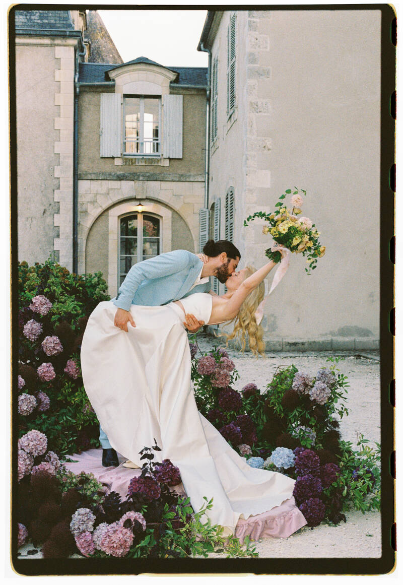 lenvie_film_castle_france_wedding-449-standard.jpg