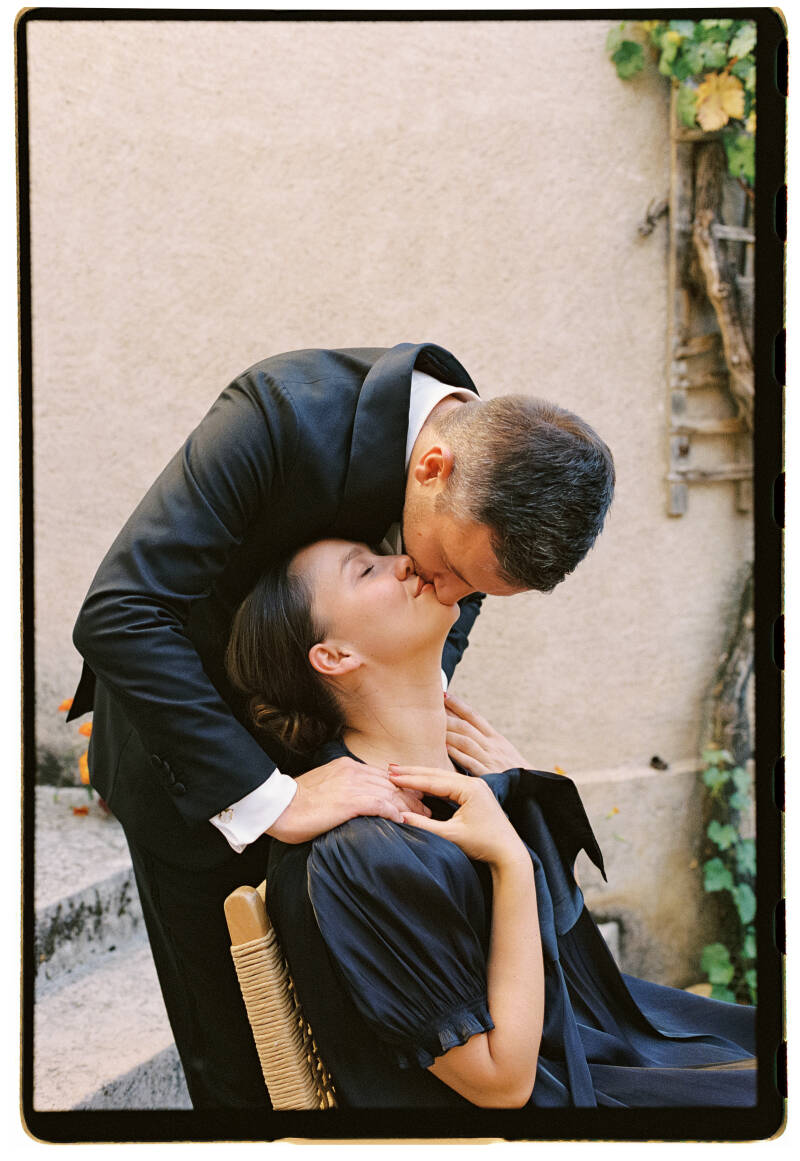 lenvie_film_castle_france_wedding-82-standard.jpg