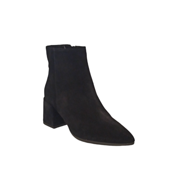 Francesco Brunelli / 711 Nero /