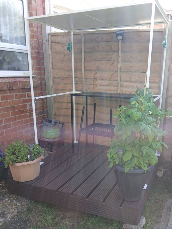 BBQ Shelter