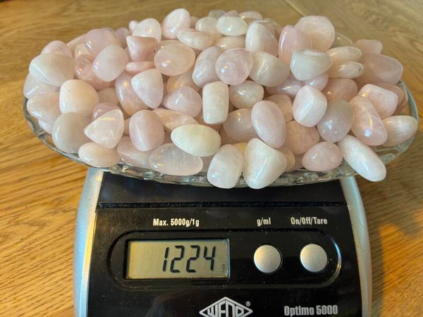 168 st Trumlad Rosenkvarts , 1,224 kilo !