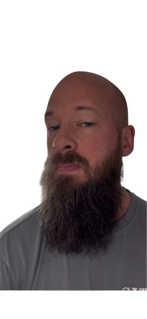 Man met verzorgde baard gebruikt Dutch Oak baardolie