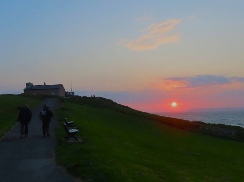 Arriving at St Ives Island for dawn