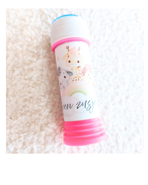 Een zusje, jungle, bellenblaas wikkel