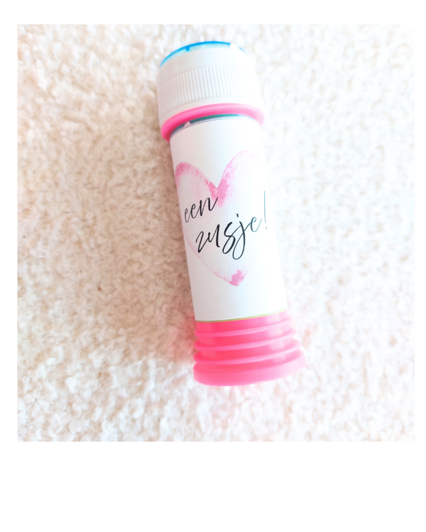 Een zusje, bellenblaas wikkel