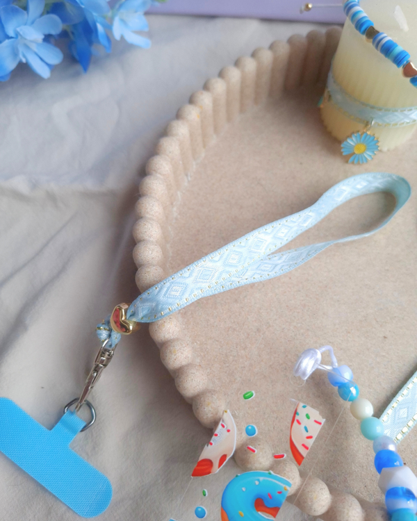 Donut be Blue