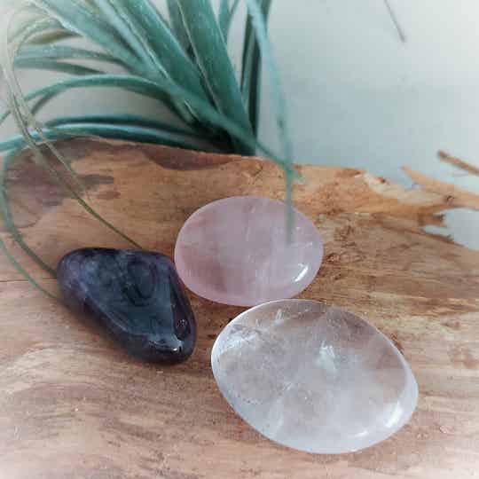 Amethist Rozenkwarts Bergkristal/ gouden driehoek