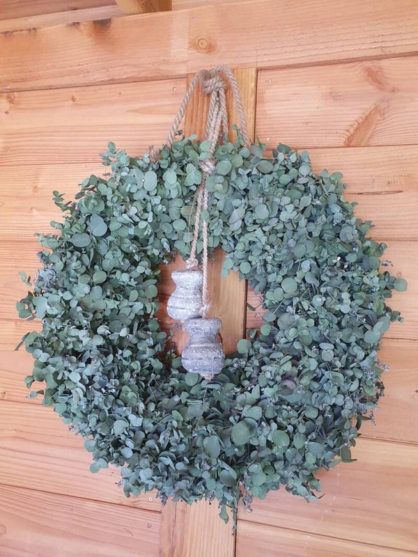 Vers gebonden eucalyptus krans XL by Anja