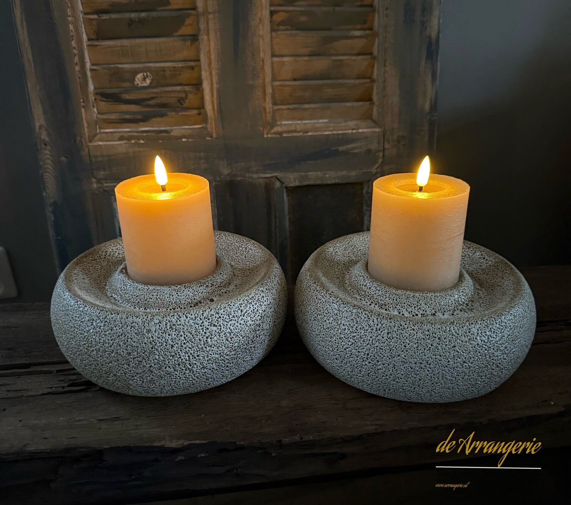 Waxine/kaarsenhouder OTHONI crème/zwart