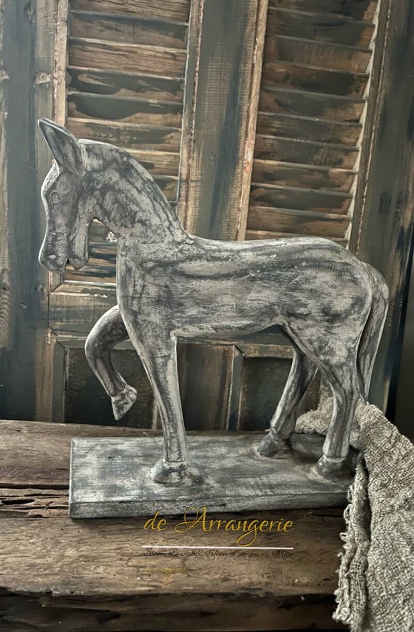 Houten Paard op voet 31x32cm
