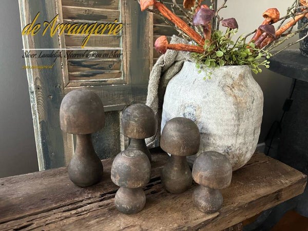 Houten paddestoelen 4 maten (D)