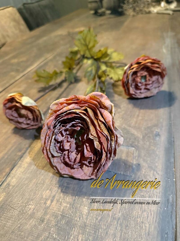 Ranonkel grande in oud koper/bruin