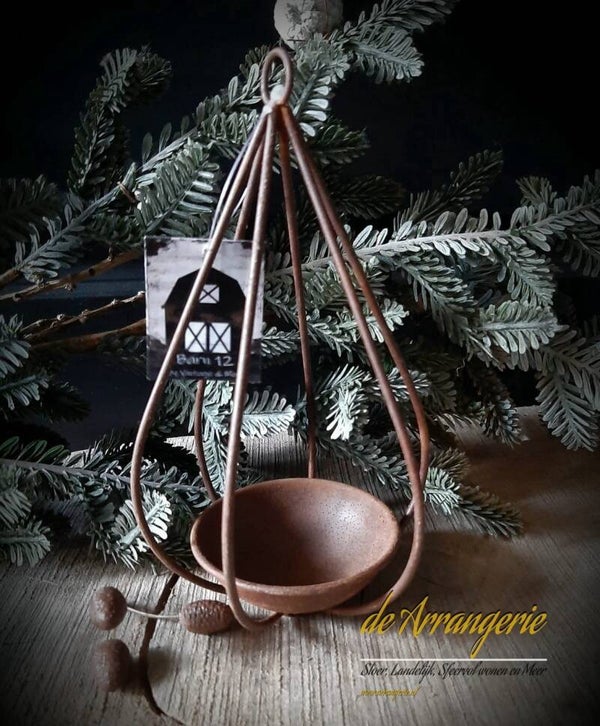 Roest hanger voor waxine