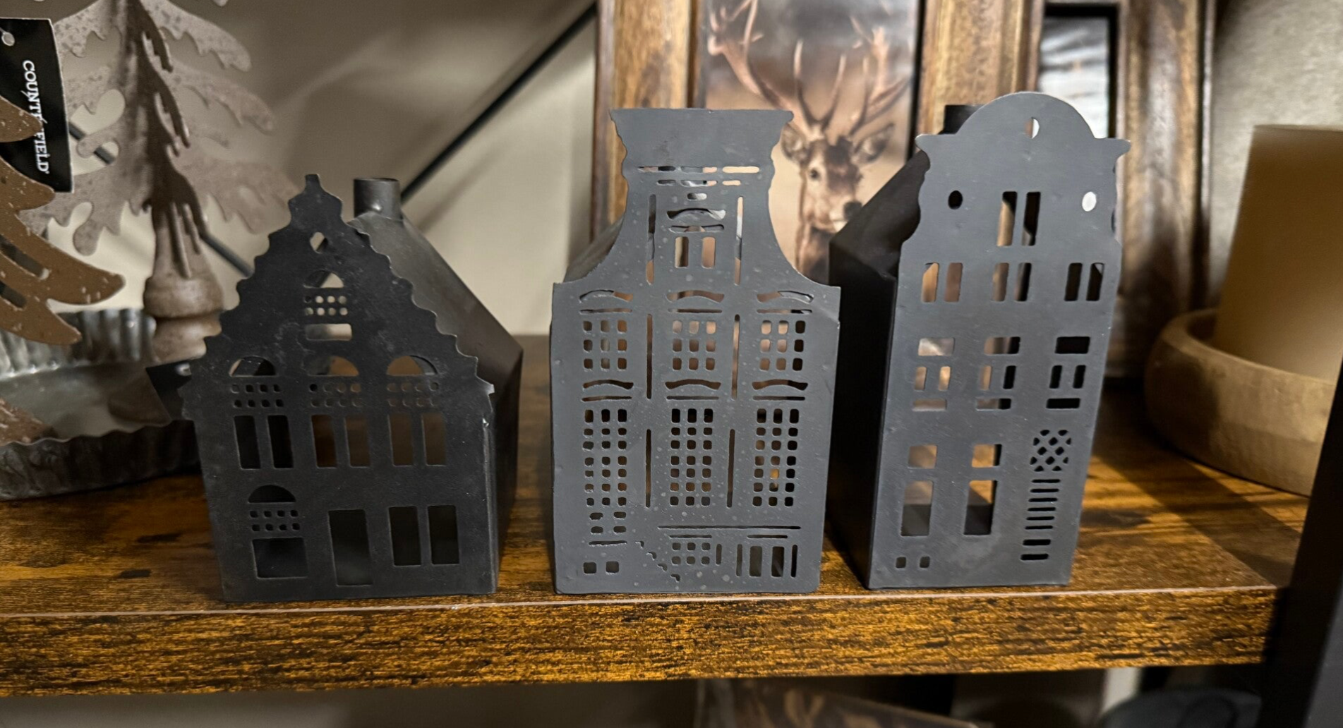 Hollandse huisjes in zwart