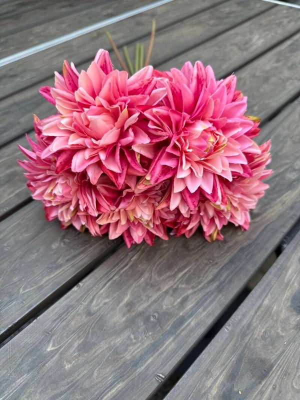 Bosje van 5 dahlia’s
