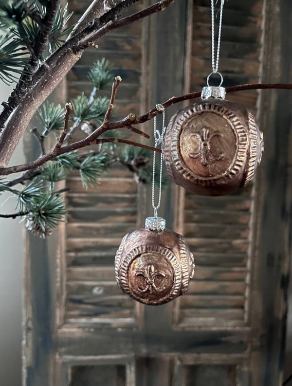 Kerstbal antique brons Fleur de lis