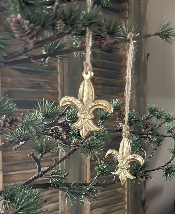 Goudkleurige Fleur de lis hanger