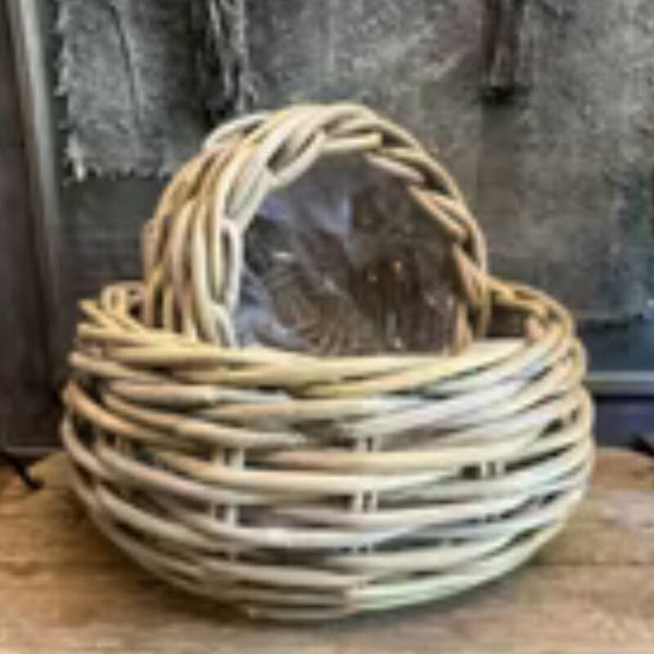 Rotan mand Liri in 2 maten