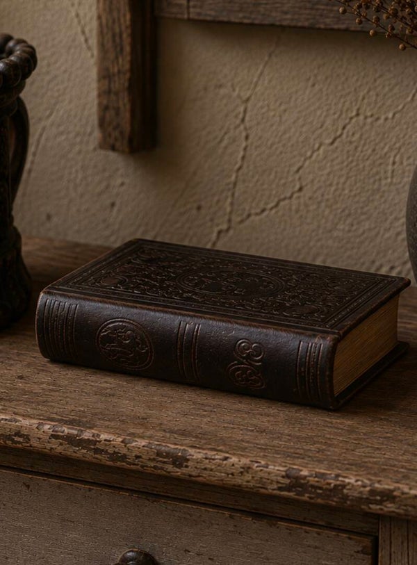 (Nep) oud opbergboek bruin/bordeaux 17cm