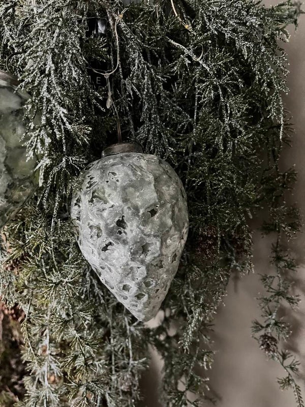 Kerstbal / ornament antiek grijs 10cm