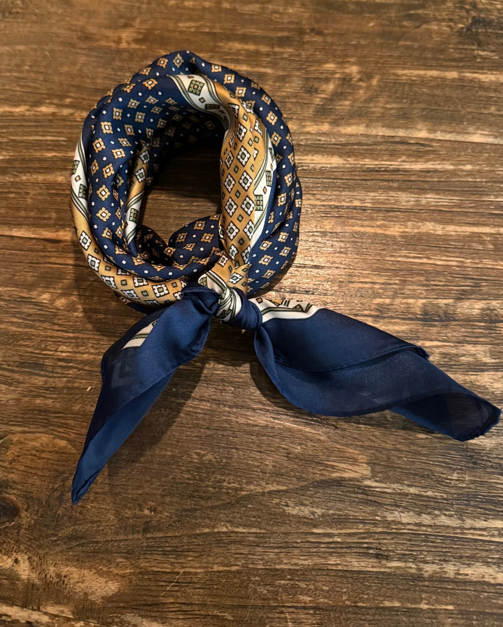 Sjaaltje blauw-bruin geblokt - 70x70cm