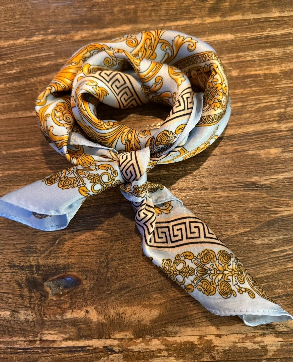 Sjaaltje blue ciel - 70x70cm