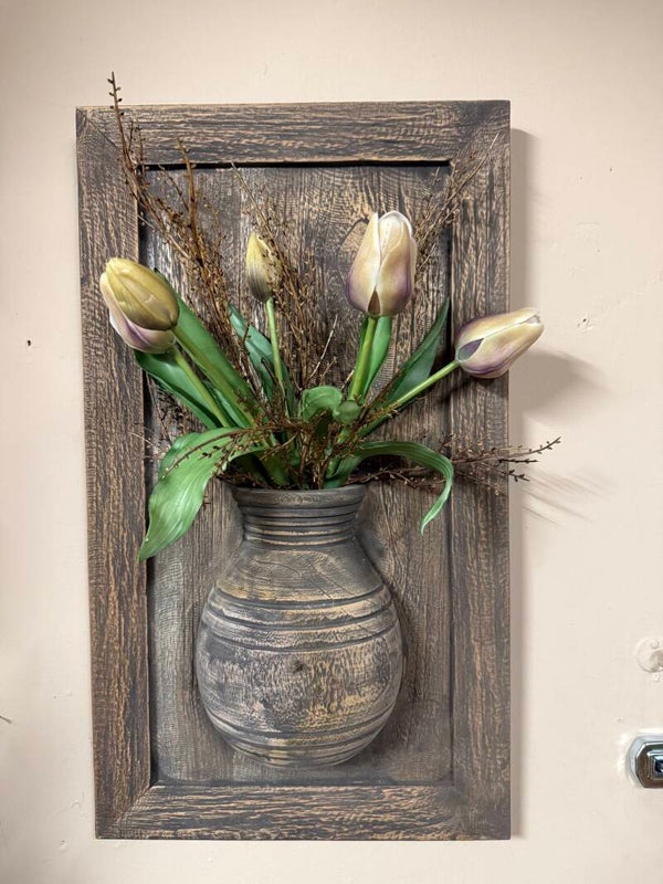 Wandpaneel met halve pot