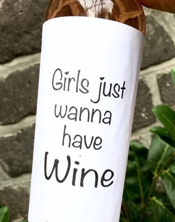 Wine label - girls just