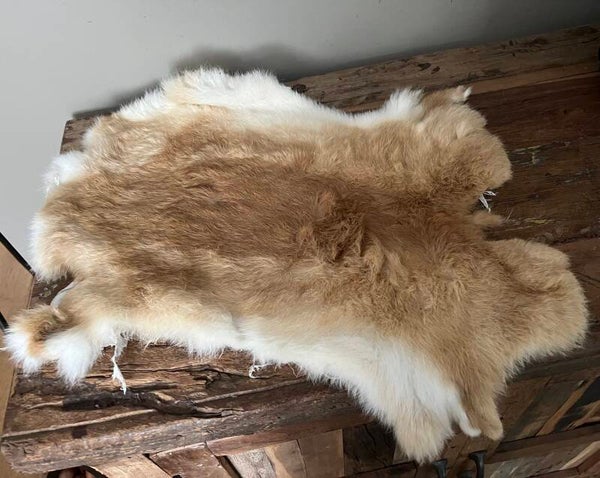 Konijnenvachtje - Camel/wit