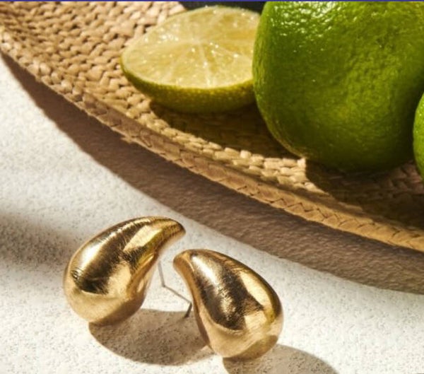 BIBA maxi druppel oorbel - goudkleurig