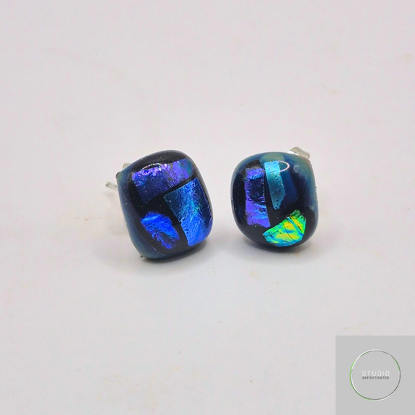 Oorsteker ambachtelijk gesmolten glas #13