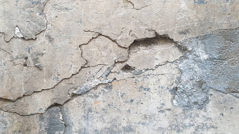 Old Cracked Wall Texture