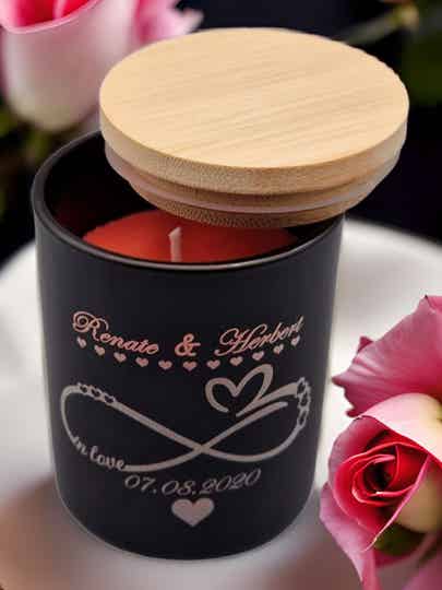 Romantische Duftkerze und elegantes Windlicht – Die perfekte Ergänzung für besondere Momente