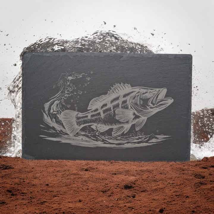 Dekoration & Servierplatte mit Fisch-Gravur